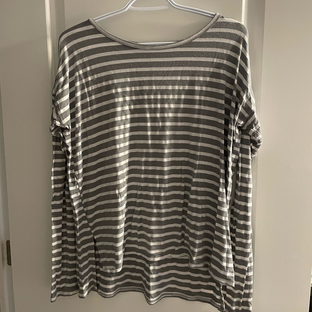 Soft jersey striped long sleeve - Size Medium